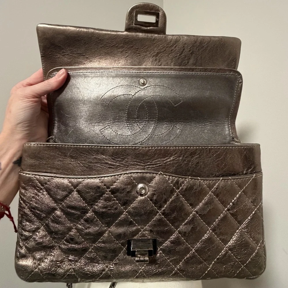 Chanel Reissue 2.55 Metallic Aged Calfskin Flap Bag - Picture 8 of 16